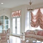 Rideaux courts roses pour style classique
