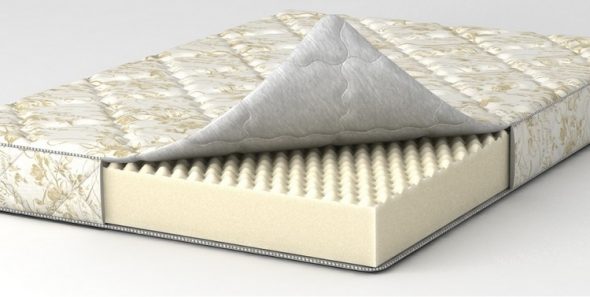 Bloc monolithique de mousse de polyuréthane