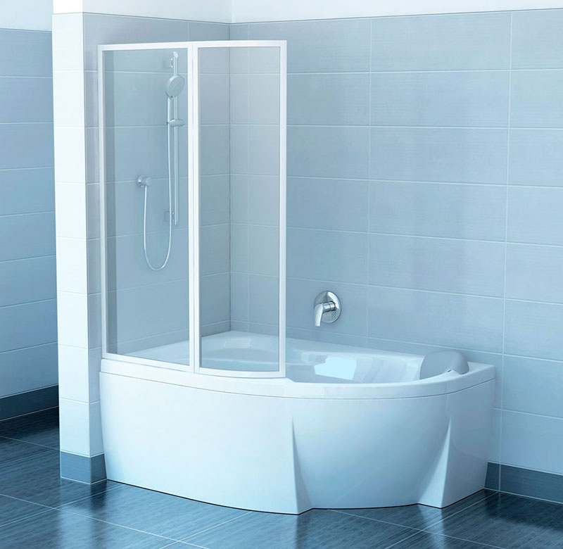 Rideau en polycarbonate transparent sur la baignoire d'angle