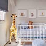 Décoration murale pour enfants avec des peintures d'animaux