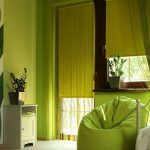 Nuances de vert à l'intérieur de la chambre