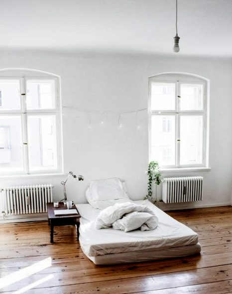 Matelas spécial pour le sol de deux couches