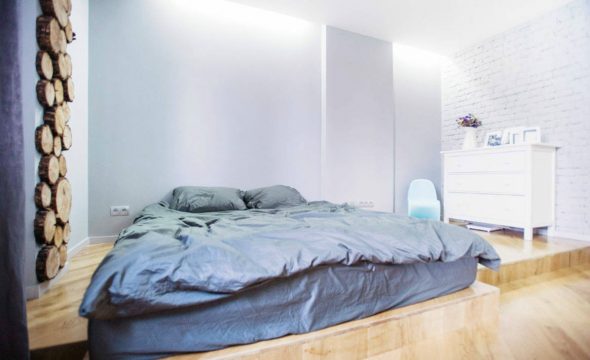 Chambre avec podium