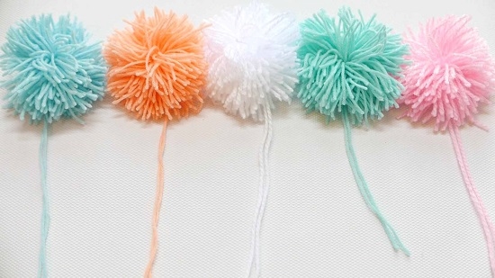 Faire le nombre requis de pompons