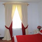 Couleur rouge à l'intérieur de la chambre