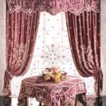 Rideaux et tentures avec motif en relief pour un style classique