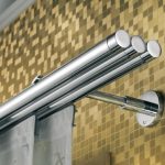 Eaves pour rideaux avec trois guides