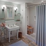 Grondaia nel bagno, installata tra le pareti