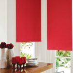Stores rouges - un accent brillant pour la cuisine
