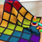 Carrés crochetés avec des fils différents
