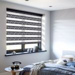 Aveugle jour et nuit à l'intérieur de la chambre