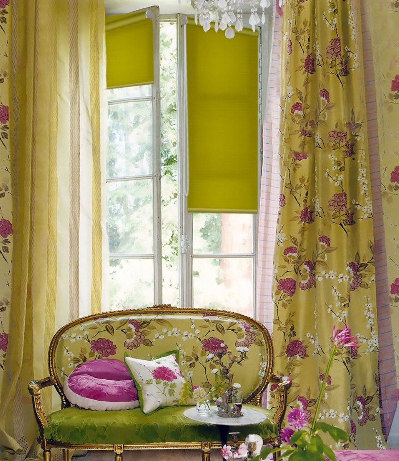 Faire la porte aux stores de jardin