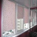 Obloane cu ghidaje pe fereastra din PVC