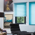 Perdele de zi și noapte într-un interior modern