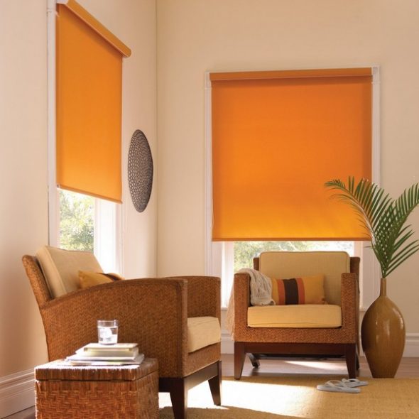 Rideaux orange à l'ordre