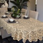 Nappe ovale ajourée