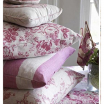 Coussins de Provence blancs et roses