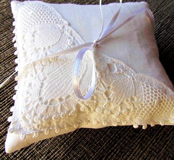 Coussin Dentelle