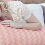 Grand oreiller spécial pour les femmes enceintes