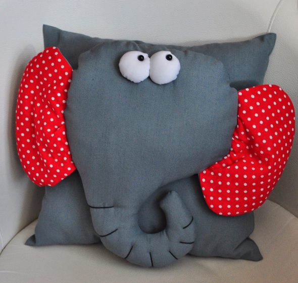Coussin Bébé Eléphant