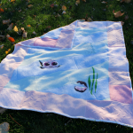 Couverture de bébé de chandails dans un design intéressant