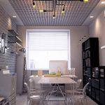 Lampes vintage sur le mur du bureau