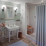 Sink with legs in vintage style