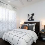 Intérieur de la chambre en blanc