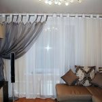 Tulle blanc avec oeillet