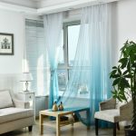 Tulle avec une transition de couleur à l'intérieur de la salle