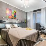 Mur gris dans la chambre
