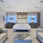 Design de chambre à coucher avec deux canapés