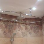Oval shaped cornice in the modern soul