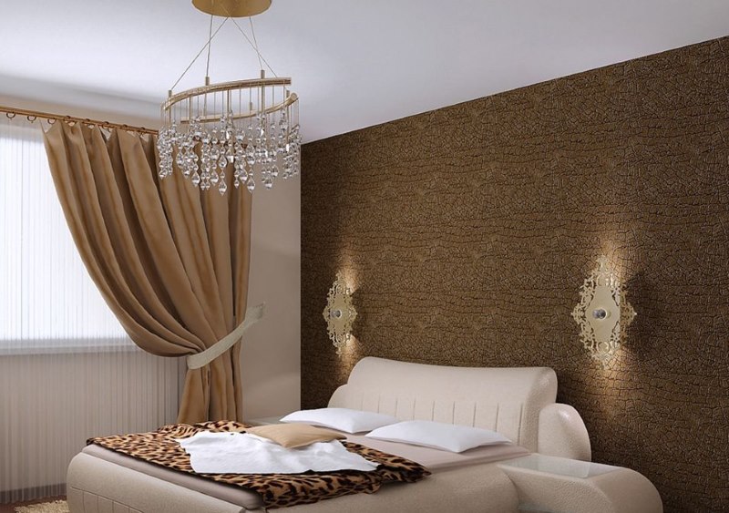 Lustre en verre sur le lit dans la chambre
