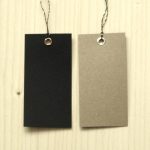 Tag di cartone per vestiti con occhielli