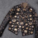 Giacca alla moda per una ragazza alla moda