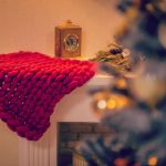 Petit tricot à carreaux rouge