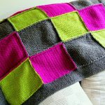 Plaid de carrés de lambeaux tricotés brillants