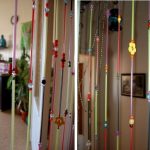 Rideau fait maison de tubes en plastique