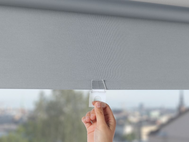 Clip din plastic pe perdele de panza Tupplyur de la Ikea