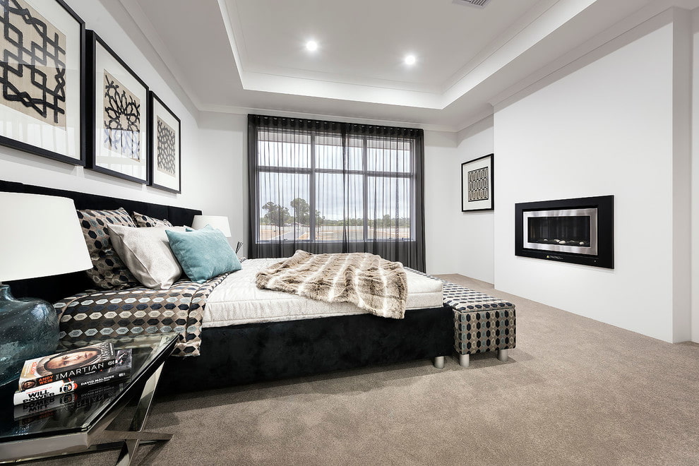 Chambre moderne avec tulle noir transparent