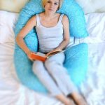 Oreiller confortable de sintepukha pour les femmes enceintes