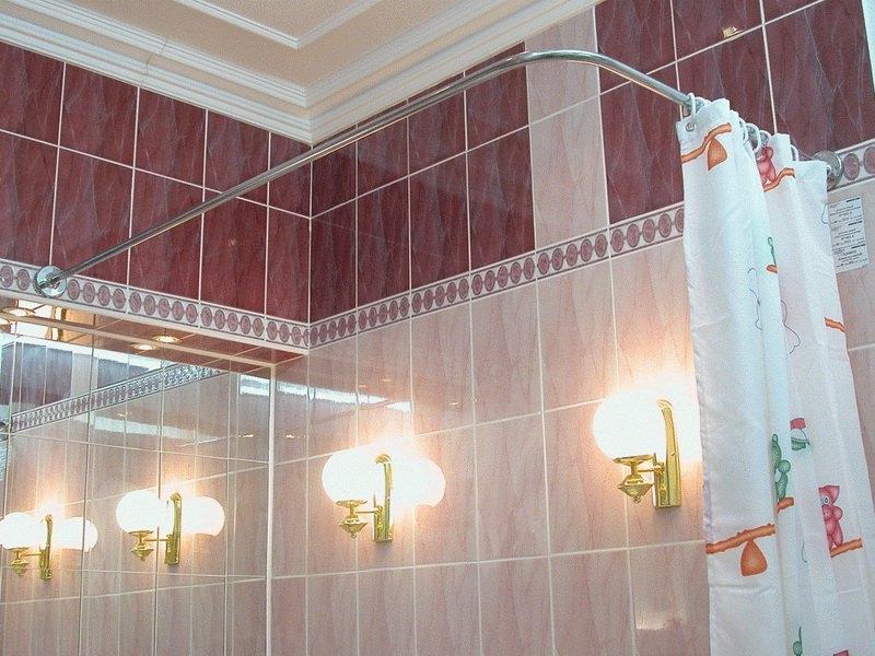 Nickel-plated corner cornice