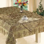 Nappe marron doré avec serviettes incluses