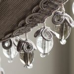Frange à la mode avec des perles de verre