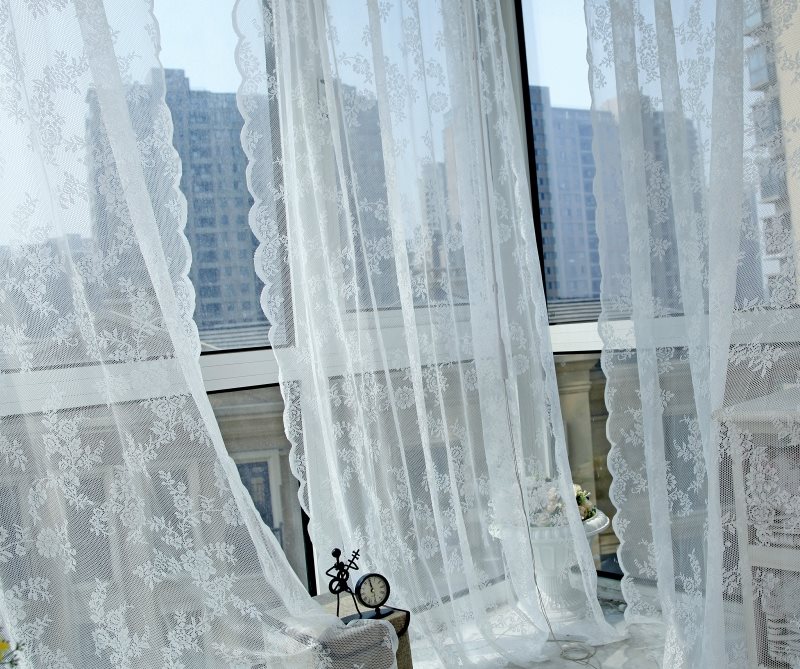Rideau en nylon avec un motif délicat