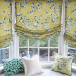 Floral Raffrollos an drei Fenstern mit Klettverschluss