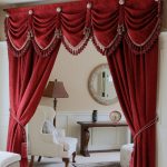 Rideaux marron avec lambrequin doux