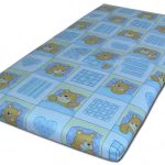 Matelas pour enfants avec des petits pour les plus petits