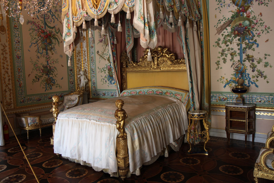 L'utilisation de pinceaux et de franges dans la décoration de la chambre
